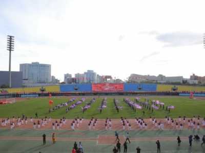 2015北京市中学生田径运动会 北京市中学生田径运动会在进行